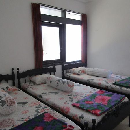סרנגן Hotel Pantes מראה חיצוני תמונה