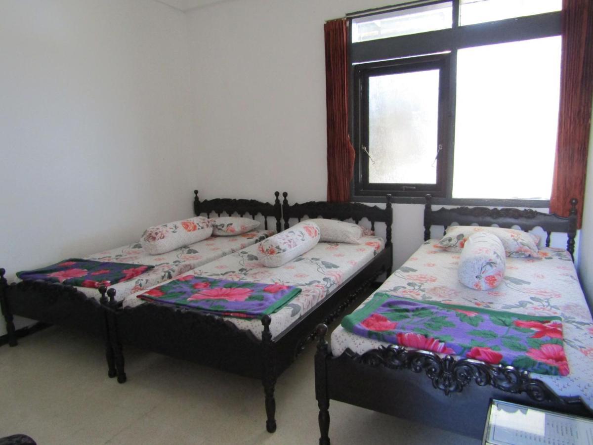 סרנגן Hotel Pantes מראה חיצוני תמונה